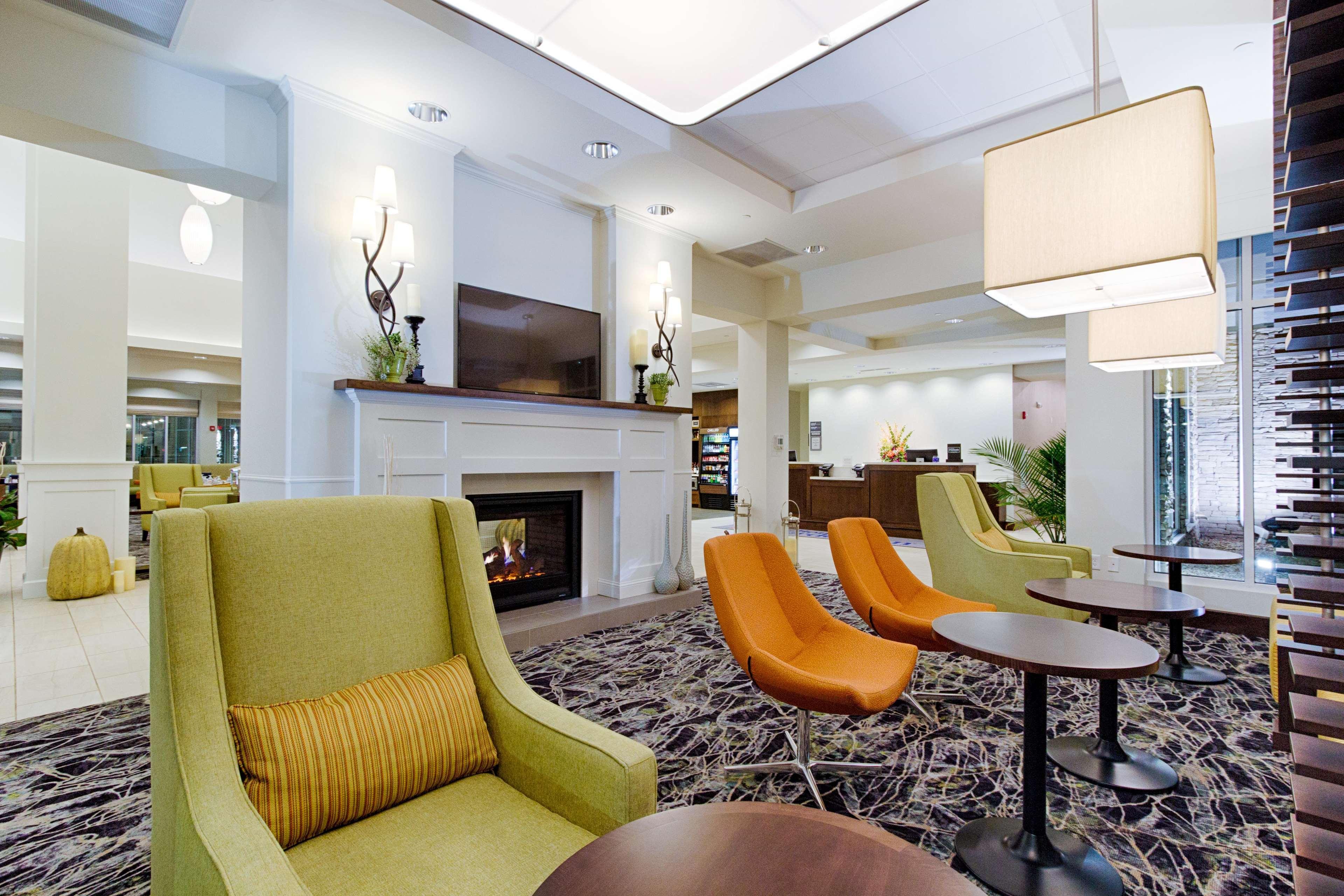 Hilton Garden Inn Salina Exterior photo
