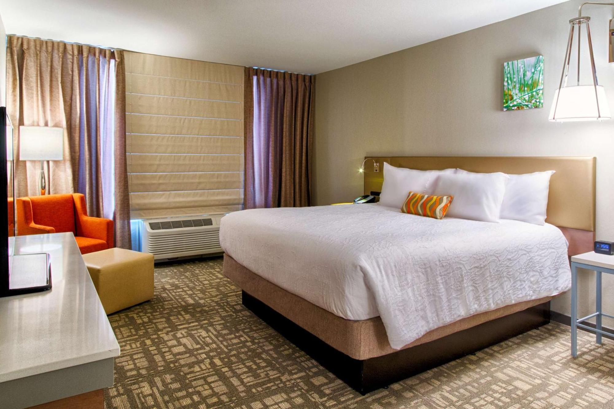 Hilton Garden Inn Salina Exterior photo